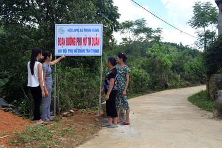 Hội Phụ nữ xã Thịnh Hưng, huyện Yên Bình đã hoàn thành việc gắn biển “Đoạn đường phụ nữ tự quản” tại thôn Tân Thịnh.